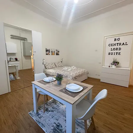 Bg Lord Con Parcheggio - Vista Citta Alta Apartamento *
